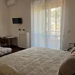 Le Stanze Di Partenope